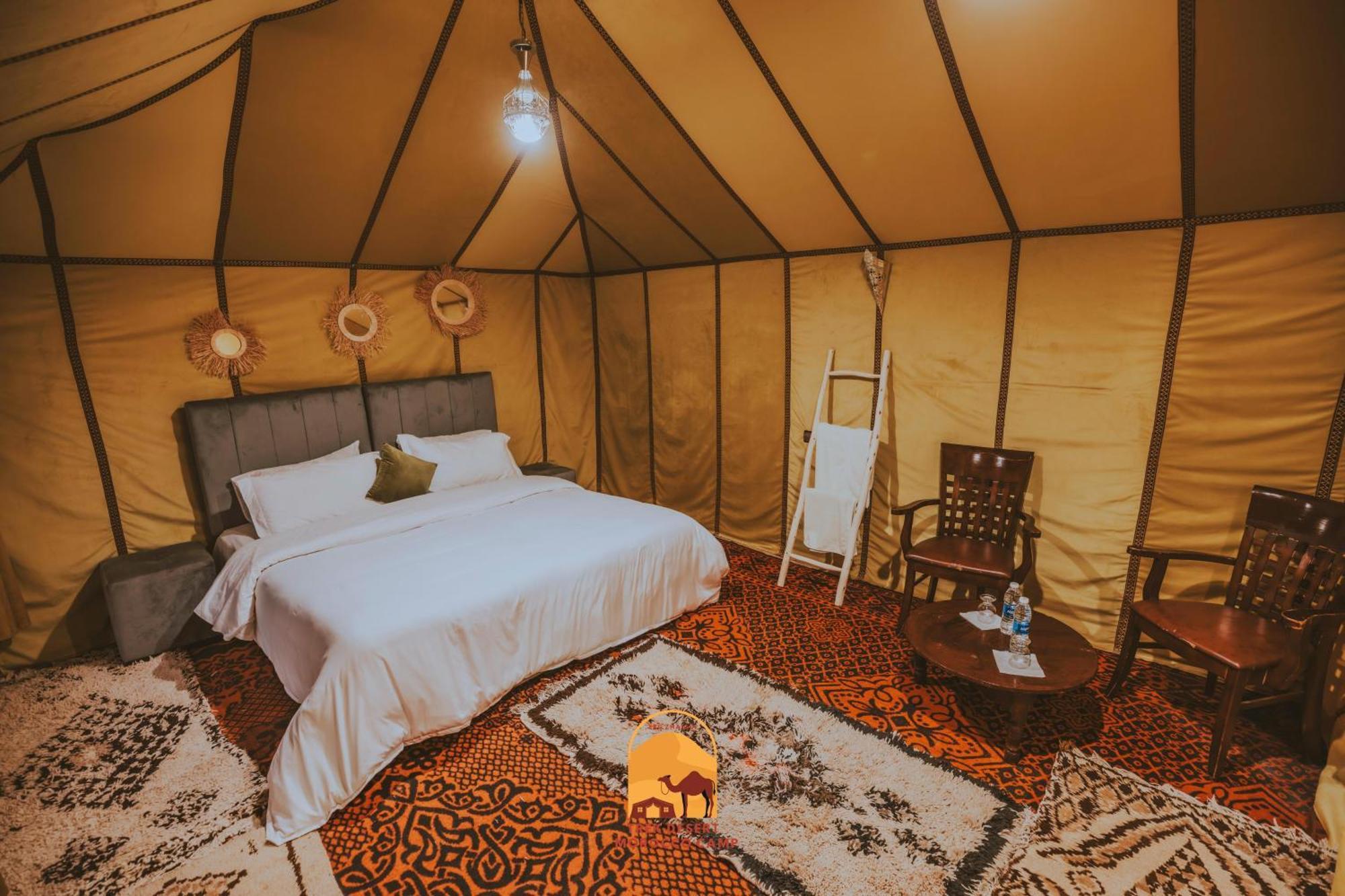 Luxury Trek Desert Camp Мерзуга Экстерьер фото