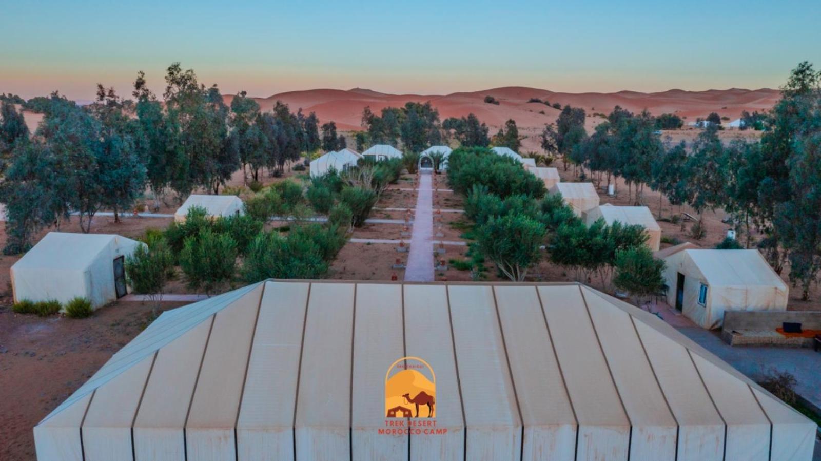 Luxury Trek Desert Camp Мерзуга Экстерьер фото